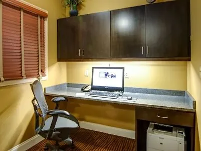 Hilton Garden Inn Tampa Ybor Historic District 3*,